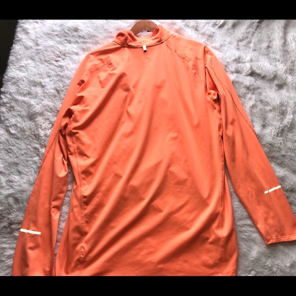 ✨New Nike Running Zip Up✨ - Picture 5 of 5